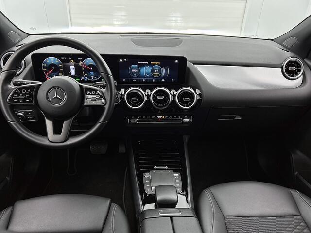 Mercedes-Benz GLA-KLASSE 250 e Plug-In Hybride | Trekhaak | Achteruitrijcamera | Ledkoplampen | Easy-Pack Achterklep |Stoelverwarming voor. Inclusief 24 maanden MB Certified garantie voor Europa. garage-sale