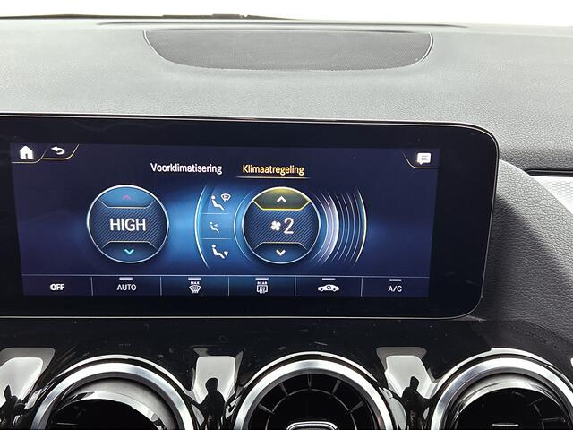 Mercedes-Benz GLA-KLASSE 250 e Plug-In Hybride | Trekhaak | Achteruitrijcamera | Ledkoplampen | Easy-Pack Achterklep |Stoelverwarming voor. Inclusief 24 maanden MB Certified garantie voor Europa. garage-sale