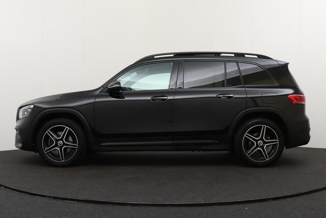 Mercedes-Benz GLB-Klasse 200 Aut. AMG Pano-dak Memory Camera Stoelverw.