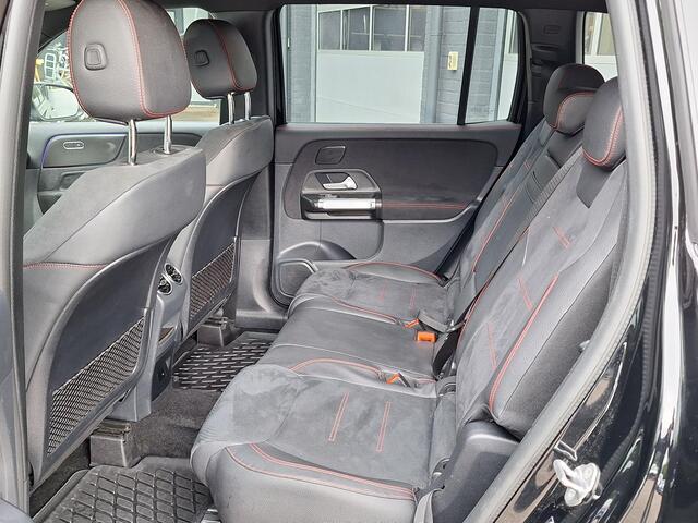 Mercedes-Benz GLB-Klasse 200 AMG Line 7p. | Trekhaak | Stoelverwarming | Widescreen | Advanced Sound System | Sfeerverlichting | Keyless-GO | Elektrische achterklep