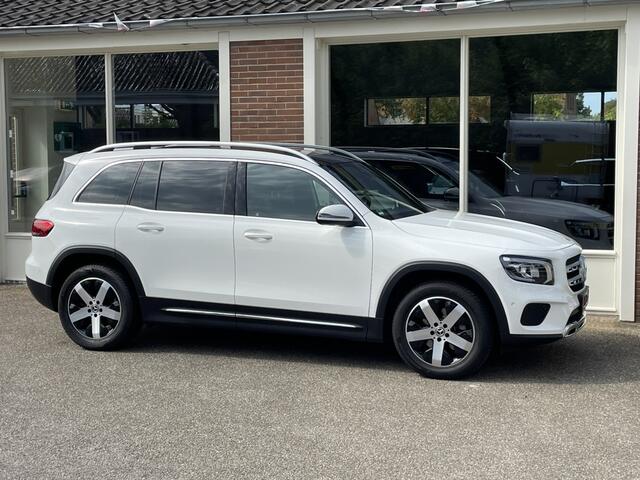 Mercedes-Benz GLB-Klasse 180 Business Solution Luxury 7p. Automaat, 136 Pk, 7-Persoons, Airco/ECC, Navigatie , Camera,