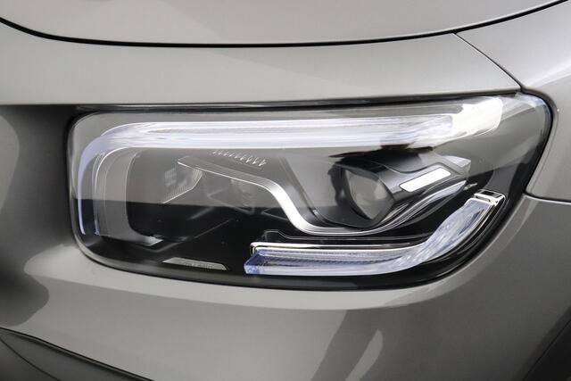 Mercedes-Benz GLB-Klasse 200 AMG 7-Pers Pano-dak Memory Trekhaak Dodehoek