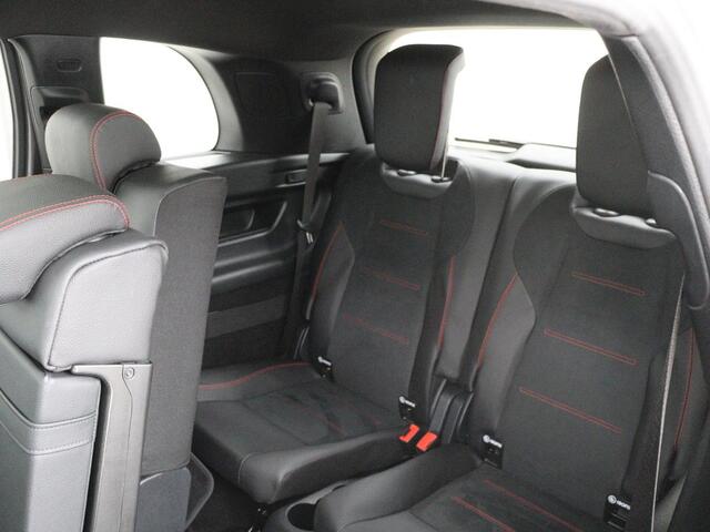 Mercedes-Benz GLB-Klasse 200 Business Solution AMG 7-persoons | Panoramadak | Trekhaak | Stoelverwarming | Matrix LED | Memory | Keyless | Camera | Navigatie