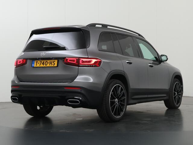 Mercedes-Benz GLB-Klasse 180 AMG Line | Night | Panoramadak | Adaptief demping onderstel | Sfeerverlichting | 360 graden camera