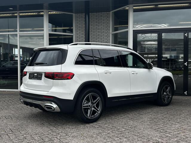 Mercedes-Benz GLB-Klasse 180 AMG Line | Panoramadak | Cruise Control | Stoelverwarming