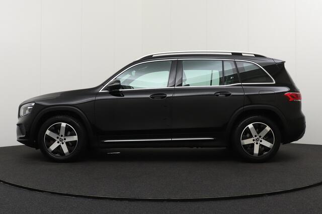 Mercedes-Benz GLB-Klasse 180 Luxury 7-Pers Trekhaak Leder Camera 18'LMV