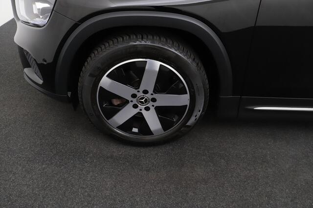 Mercedes-Benz GLB-Klasse 180 Luxury 7-Pers Trekhaak Leder Camera 18'LMV