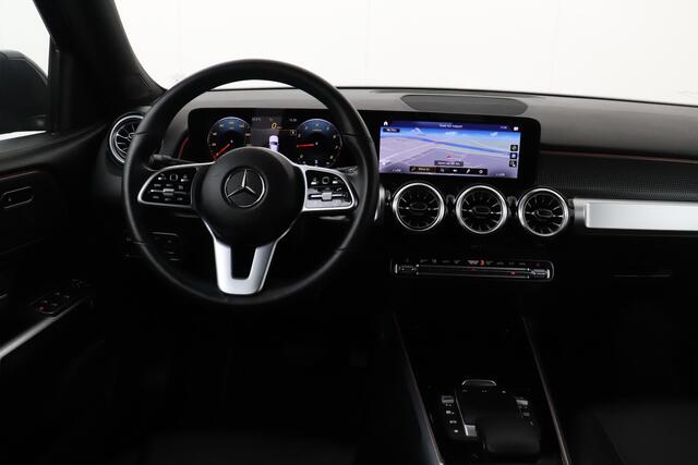 Mercedes-Benz GLB-Klasse 180 Luxury 7-Pers Trekhaak Leder Camera 18'LMV
