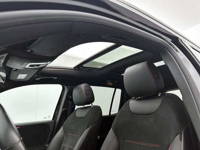 Mercedes-Benz GLB-Klasse 200 Business Solution AMG 7p. 7 Persoons | AMG | Night Pakket | Panorama Schuif-Kanteldak | Trekhaak | Memory voorstoelen. Inclusief 24 maanden MB Certified garantie voor Europa.