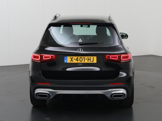 Mercedes-Benz GLB-Klasse 200 Premium Plus AMG | 19" lichtmetalen velgen | Widescvreen | Stoelverwarming |