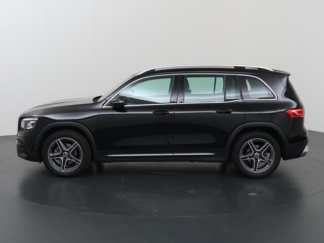 Mercedes-Benz GLB-Klasse 200 Premium Plus AMG | 19" lichtmetalen velgen | Widescvreen | Stoelverwarming |