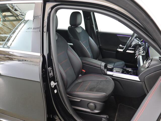 Mercedes-Benz GLB-Klasse 200 Premium Plus AMG | 19" lichtmetalen velgen | Widescvreen | Stoelverwarming |