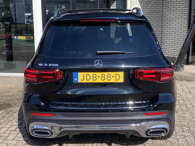 Mercedes-Benz GLB-Klasse 200 AMG | Trekhaak | Panoramadak