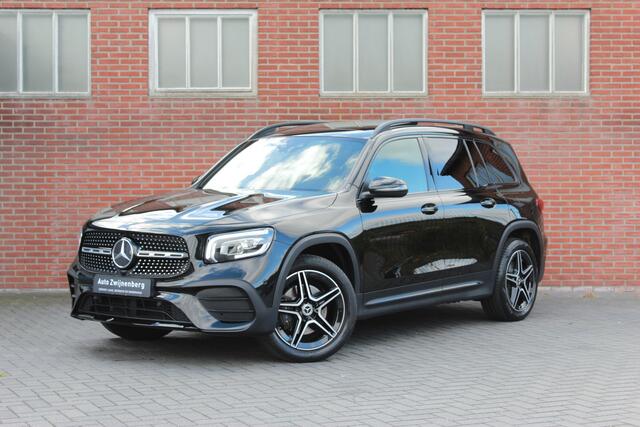 Mercedes-Benz GLB-Klasse 200 Business Solution AMG 7p. | Pano | Sfeer | Carplay |