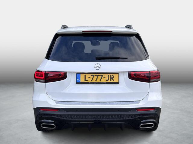 Mercedes-Benz GLB-Klasse 200 Business Solution AMG | Cruise Control | Stoelverwarming | Navigatie
