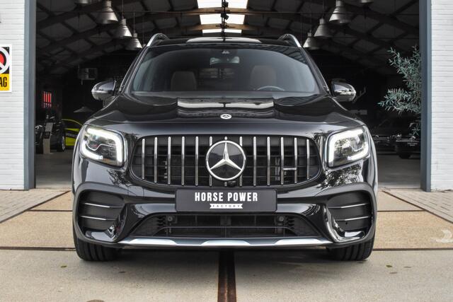 Mercedes-Benz GLB-Klasse AMG 35 4MATIC *Pano | 360° cam | 21" | ACC | Leder | Memory | Keyless | Blindspot | Clima | Navi | LED | Sfeerverlichting | Stoelverwarming*
