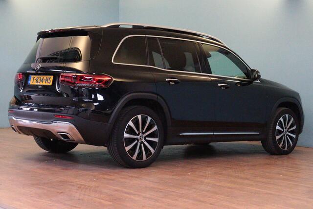 Mercedes-Benz GLB-Klasse 200 Luxury Line | NAVI | CAMERA + PDC | SCHUIF/KANTELDAK | ADAP CRUISE | AMBIENT-LIGHT |