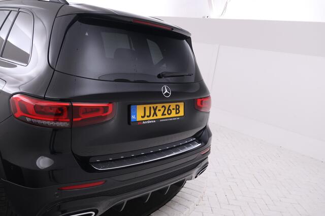 Mercedes-Benz GLB-Klasse 180 AMG Line 7p. Automaat, 7 Persoons, Navigatie, etc.