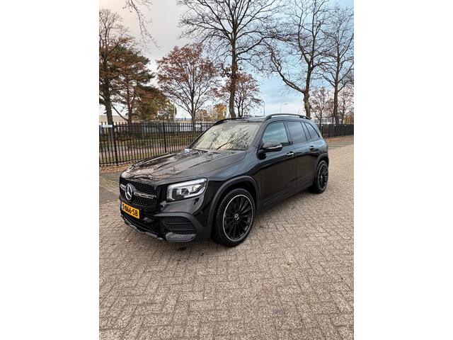 Mercedes-Benz GLB-Klasse 250 4MATIC AMG Line | 1E EIGENAAR | 12 MND GARANTIE | TREKHAAK | NAVI |
