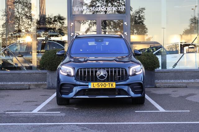 Mercedes-Benz GLB-Klasse AMG 35 4MATIC l 306 PK l MBUX l Camera l LED l Wegklapbare Trekhaak l PTS l Airconditioning l Spiegel pakket l Stoelverwarming l