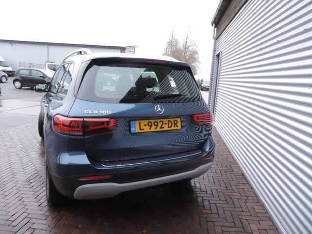 Mercedes-Benz GLB-Klasse 180 Business Solution