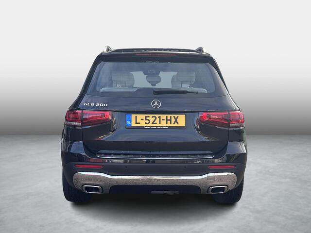 Mercedes-Benz GLB-Klasse 200 Luxury | Beige Interieur | Panoramadak | Cruise Control | Trekhaak | Navigatie