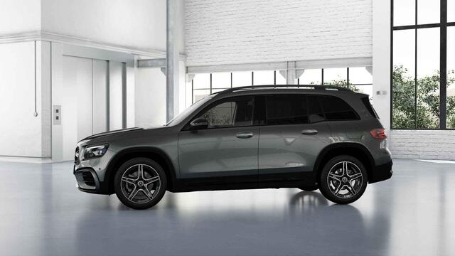 Mercedes-Benz GLB-Klasse 180 Business Solution AMG | Premium Plus | Panoramaschuifdak | Trekhaak | Winterpakket