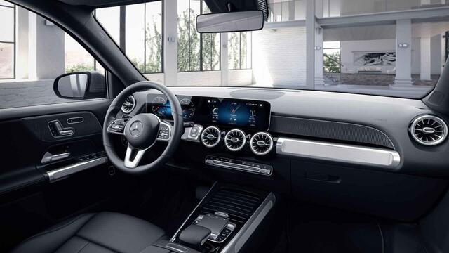 Mercedes-Benz GLB-Klasse 200 Premium Plus | Panoramadak | Keyless | Memory | Multibeam | Sfeerverlichting | Widescreen | Achterijtrijcamera |