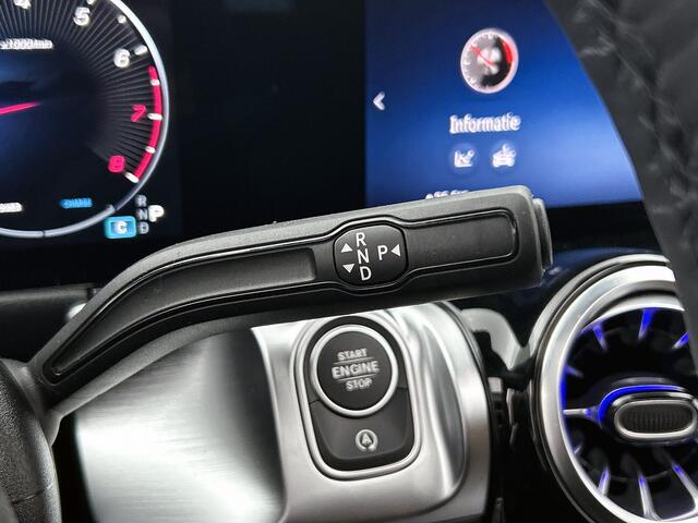 Mercedes-Benz GLB-Klasse 200 Business Solution AMG 7p. | Premium Plus | Winterpakket | Trekhaak | Head-up display | 360°-camera | Panoramaschuifdak | Derde zitrij | Sierdelen in Star Pattern | GUARD 360 ° Vehicle protection Plus |