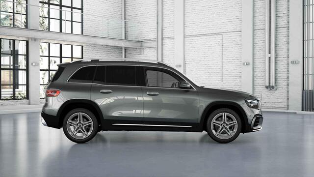 Mercedes-Benz GLB-Klasse 180 Business Solution AMG | Panoramaschuifdak | Premium Plus | Trekhaak | Verschuifbare Bank | Winterpakket |