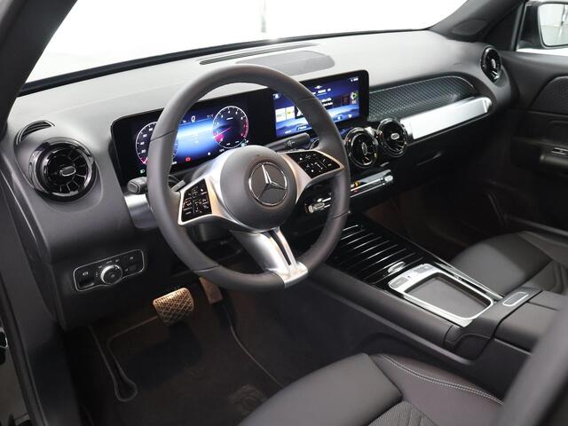 Mercedes-Benz GLB-Klasse 180 Business Solution | High-Performance LED | DAB+ Radio | Achteruitrijcamera | Stoelverwarming