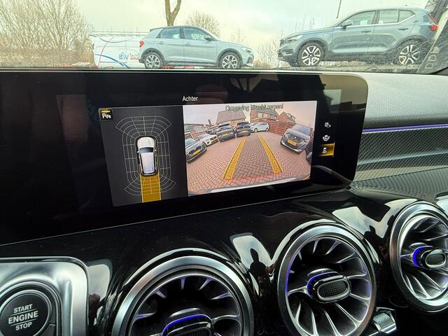 Mercedes-Benz GLB-Klasse 200 Premium Plus, AMG-line, 7-Persoons, Sfeerverlichting, Burmester, Camera,