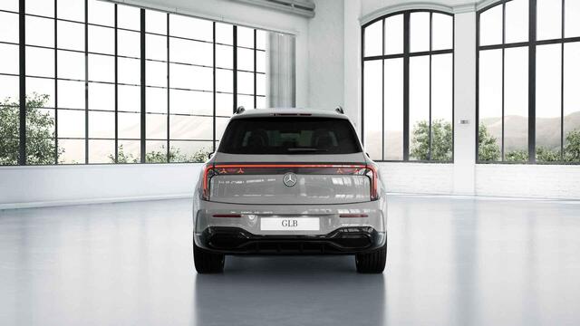 Mercedes-Benz GLB-Klasse 250+ Business Solution AMG 85.5 kWh | Panoramadak | Premium Plus pakket | Burmester | MULTIBEAM LED | Head-up display |