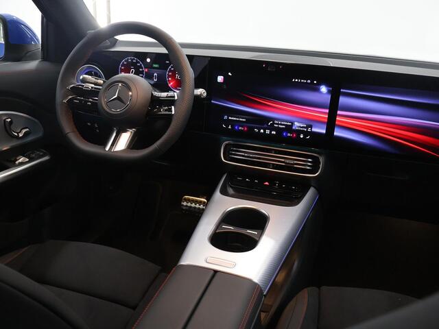 Mercedes-Benz GLB-Klasse 250+ Business Solution AMG 85.5 kWh | Premium | Superscreen | Memory | Panoramadak | Sportstoelen |