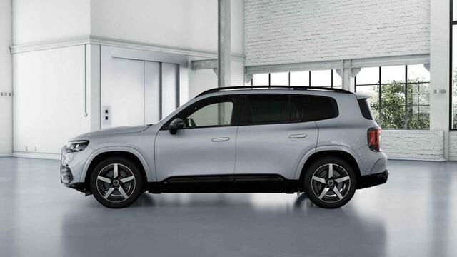 Mercedes-Benz GLB-Klasse 250+ Business Solution AMG 85.5 kWh | Premium | Superscreen | Memory | Panoramadak | Sportstoelen |