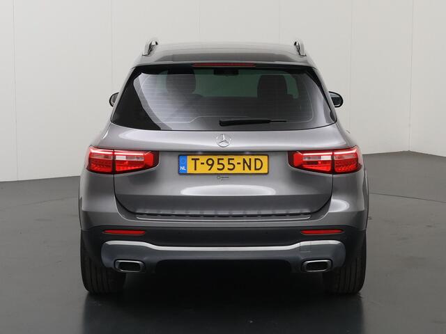 Mercedes-Benz GLB-Klasse 180 Business Solution Luxury | Stoelverwarming | Widescreen | Sfeerverlichting |