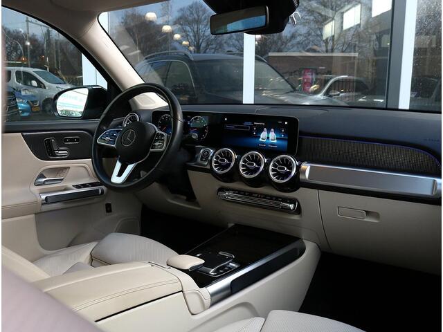 Mercedes-Benz GLB-Klasse 250 4M ATIC | Panoramadak | ACC | Trekhaak