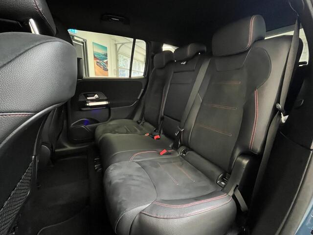 Mercedes-Benz GLB-Klasse 180 AMG Line 7p. | CARPLAY | MULTI-BEAM |