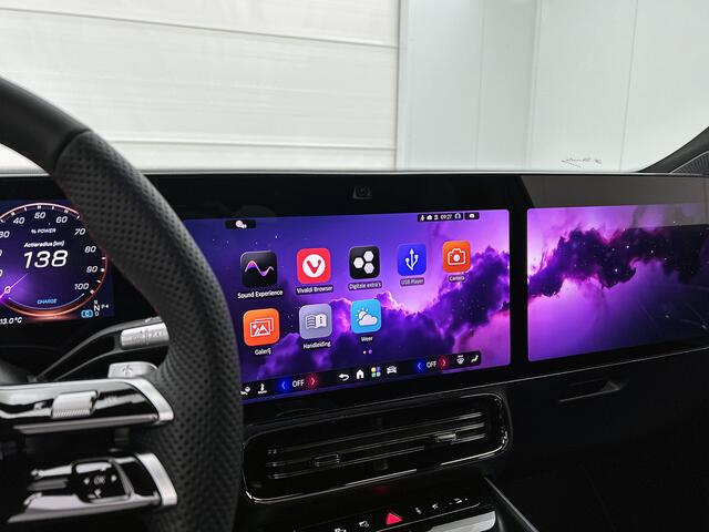 Mercedes-Benz GLB-Klasse 250+ Business Solution AMG 7p. 85.5 kWh | Premium pakket | Winterpakket | Nightpakket | Trekhaak | Verstelbare demping | 20" multispaakse AMG-velgen | Vast panoramadak | Sfeerverlichting | GUARD 360° |