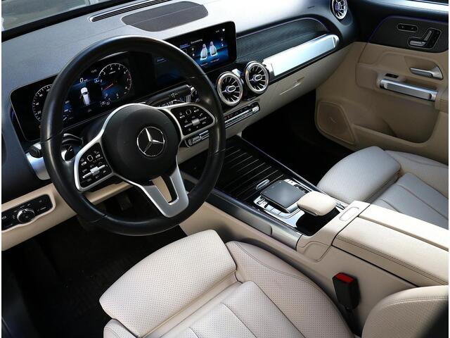 Mercedes-Benz GLB-Klasse 250 4M Panoramadak | Distronic | Trekhaak