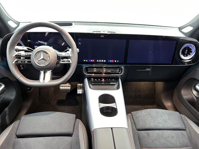 Mercedes-Benz GLB-Klasse 250+ Business Solution AMG 7p. 85.5 kWh |Premium Plus pakket | Winterpakket | Nightpakket | Trekhaak | Verstelbare demping | Smartphone integratie | 20" multispaakse AMG-velgen | Vast panoramadak |