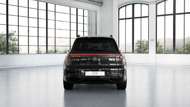 Mercedes-Benz GLB-Klasse 200 Business Solution AMG | Nightpakket | MULTIBEAM LED | Memorypakket | 20" LM-velgen | Panoramadak | Achteruitrijcamera |