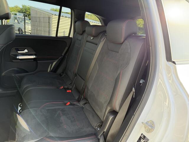 Mercedes-Benz GLB-Klasse 200 4MATIC AMG Line 7p |Pano|Memory|360°|