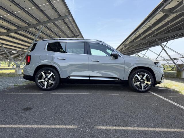 Mercedes-Benz GLB-Klasse 250+ Business Solution AMG 85.5 kWh | Panoramadak | Stoelverwarming | LED koplampen | Sfeerverlichting| Sportstoelen |