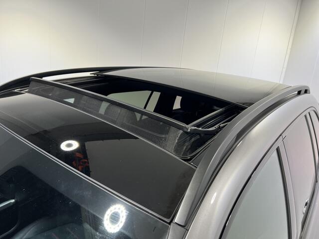 Mercedes-Benz GLB-Klasse 200 Business Solution AMG 7p. | Navigatie/Android/Apple Carplay | LM Velgen 19" | Elektrisch Glazen Panoramadak | Voorstoelen Verwarmd | Cruise Control | Airco |