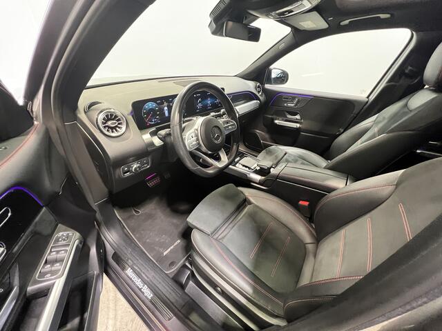 Mercedes-Benz GLB-Klasse 200 Business Solution AMG 7p. | Navigatie/Android/Apple Carplay | LM Velgen 19" | Elektrisch Glazen Panoramadak | Voorstoelen Verwarmd | Cruise Control | Airco |