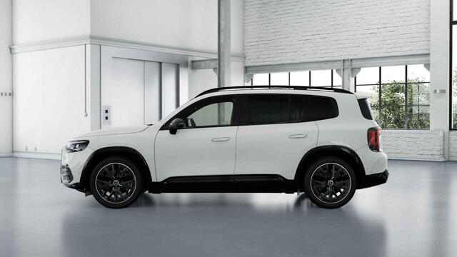 Mercedes-Benz GLB-Klasse 250+ Business Solution AMG 85.5 kWh | Night | Premium Pakket | Superscreen | Panoramadak | Sportstoelen | Memory |