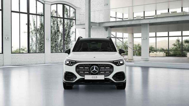 Mercedes-Benz GLB-Klasse 250+ Business Solution AMG 85.5 kWh | Night | Premium Pakket | Superscreen | Panoramadak | Sportstoelen | Memory |