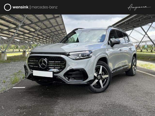 Mercedes-Benz GLB-Klasse 250+ Business Solution AMG 85.5 kWh | Night | Premium Pakket | Superscreen | Panoramadak | Trekhaak | Sportstoelen | Memory |