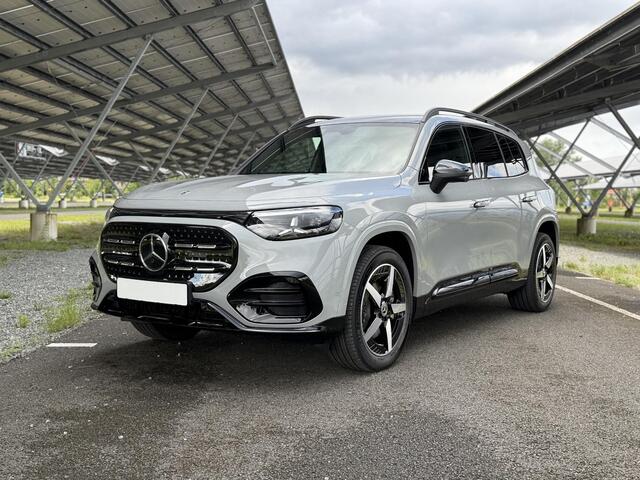 Mercedes-Benz GLB-Klasse 250+ Business Solution AMG 85.5 kWh | Night | Premium Pakket | Superscreen | Panoramadak | Trekhaak | Sportstoelen | Memory |